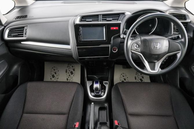 Honda Fit III с пробегом 2016 года, цена 1 099 000 рублей, 95000 км, хэтчбек, Автокод Объявления