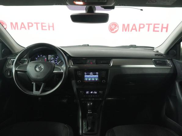 Skoda Rapid I с пробегом 2015 года, цена 1 055 000 рублей, 145600 км, лифтбек, Автокод Объявления