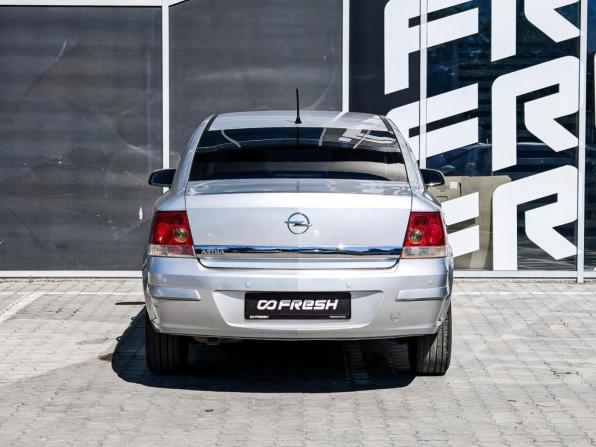 Opel Astra H Рестайлинг с пробегом 2008 года, цена 550 000 рублей, 244557 км, седан, Автокод Объявления