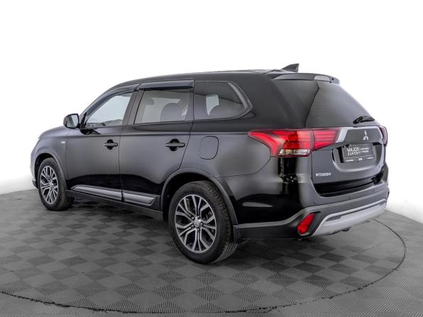 Mitsubishi Outlander III Рестайлинг 3 с пробегом 2018 года, цена 1 950 000 рублей, 99853 км, внедорожник, Автокод Объявления