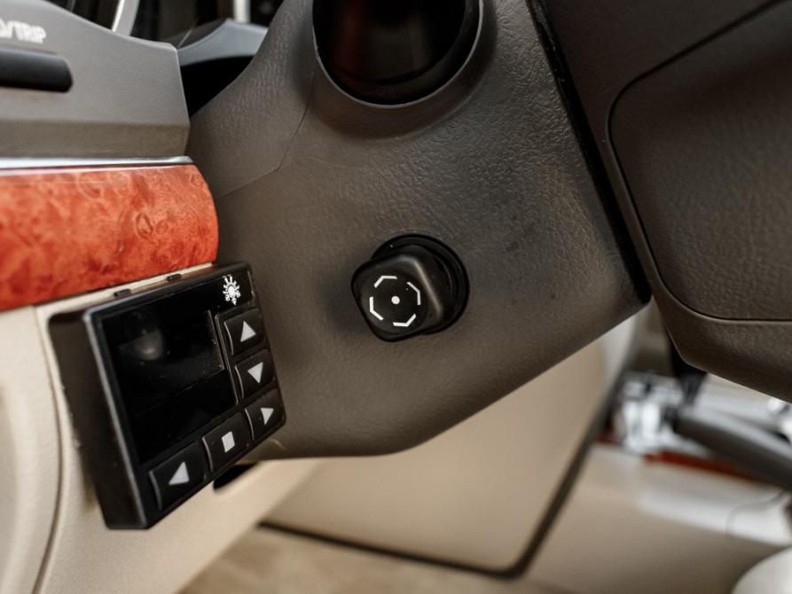 Toyota Land Cruiser 200 Series Рестайлинг 1 Екатеринбург  - изображение 16