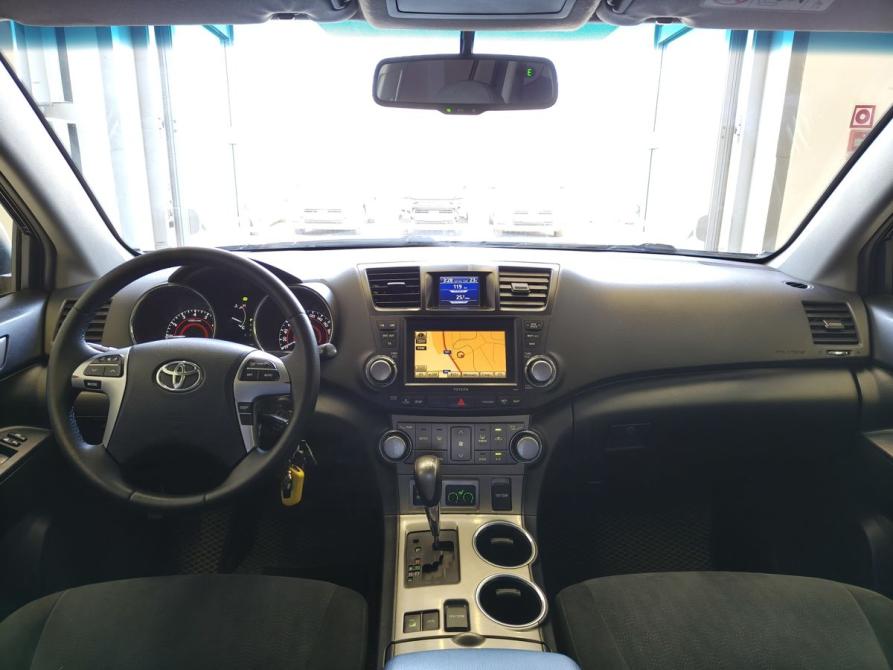 Toyota Highlander II (XU40) Рестайлинг Новосибирск  - изображение 8
