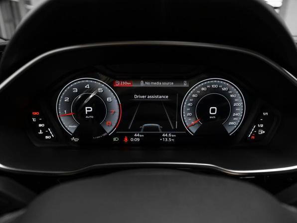 Audi Q3 II (F3) с пробегом 2026 года, цена 3 960 000 рублей, 50 км, внедорожник, Автокод Объявления