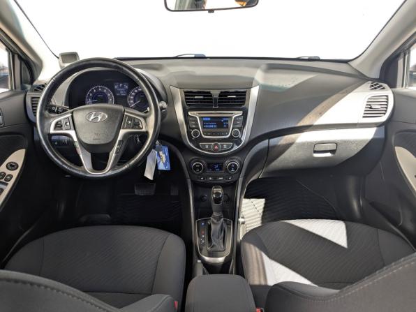 Hyundai Solaris I Рестайлинг с пробегом 2016 года, цена 1 290 000 рублей, 33637 км, седан, Автокод Объявления