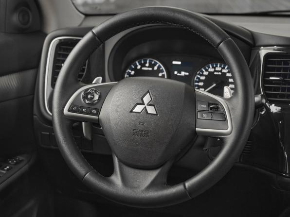 Mitsubishi Outlander III с пробегом 2013 года, цена 1 249 000 рублей, 183200 км, внедорожник, Автокод Объявления