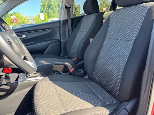 Kia Rio IV с пробегом 2018 года, цена 1 259 000 рублей, 64450 км, седан, Автокод Объявления