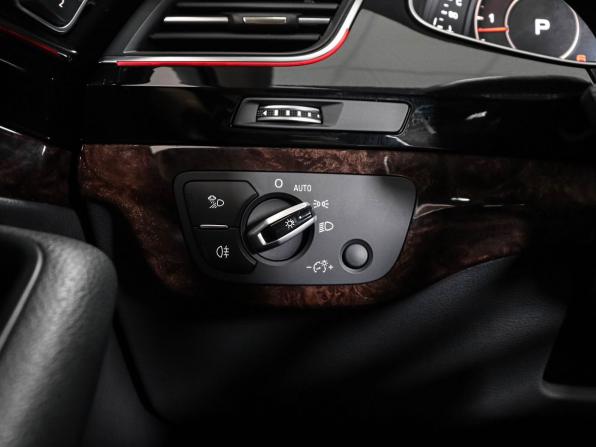 Audi Q7 II (4M) с пробегом 2016 года, цена 3 199 000 рублей, 209110 км, внедорожник, Автокод Объявления