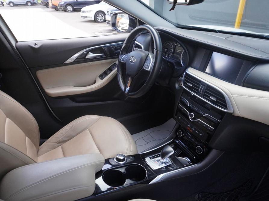 Infiniti QX30 Москва  - изображение 12