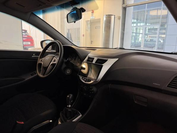 Hyundai Solaris I Рестайлинг с пробегом 2014 года, цена 595 000 рублей, 228820 км, седан, Автокод Объявления