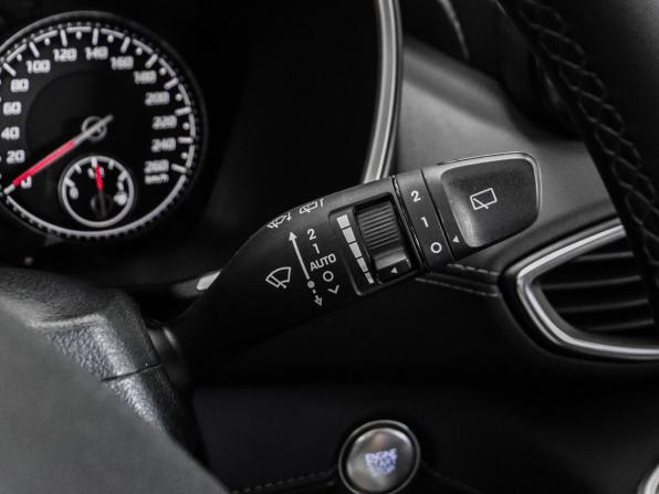 Hyundai Santa Fe IV Рестайлинг с пробегом 2021 года, цена 3 399 000 рублей, 94735 км, внедорожник, Автокод Объявления