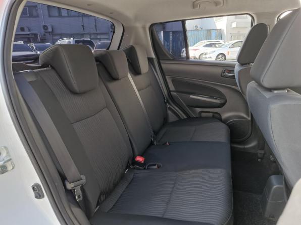 Suzuki Swift IV с пробегом 2012 года, цена 999 000 рублей, 73859 км, хэтчбек, Автокод Объявления