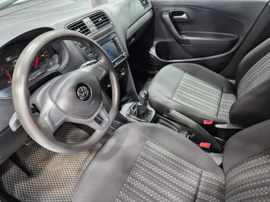 Volkswagen Polo V Рестайлинг Воронеж  - изображение 14