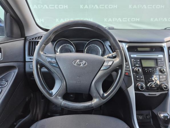 Hyundai Sonata VI (YF) с пробегом 2011 года, цена 749 000 рублей, 310034 км, седан, Автокод Объявления