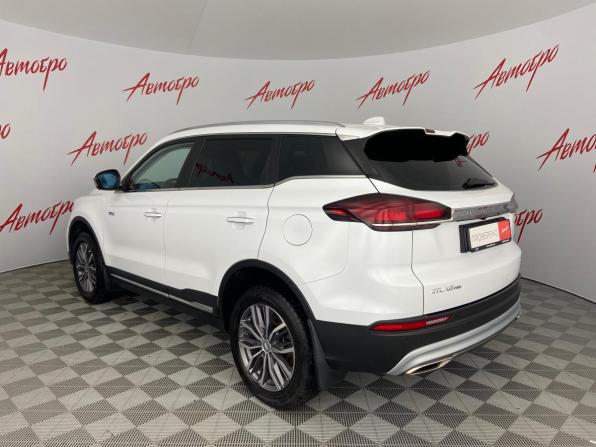 Geely Atlas Pro с пробегом 2023 года, цена 2 265 000 рублей, 59356 км, внедорожник, Автокод Объявления