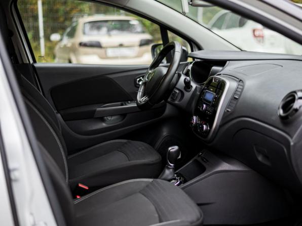 Renault Kaptur I с пробегом 2020 года, цена 1 522 000 рублей, 81732 км, внедорожник, Автокод Объявления