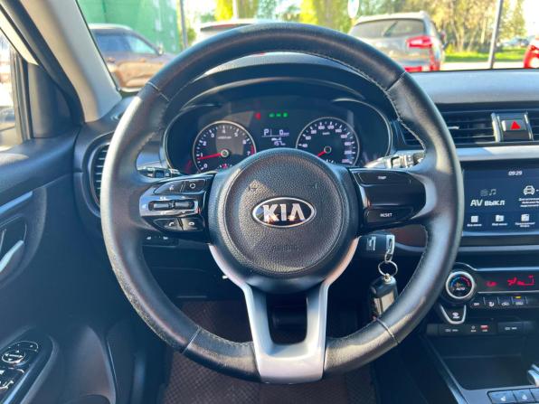 Kia Rio IV с пробегом 2018 года, цена 1 357 300 рублей, 163100 км, седан, Автокод Объявления