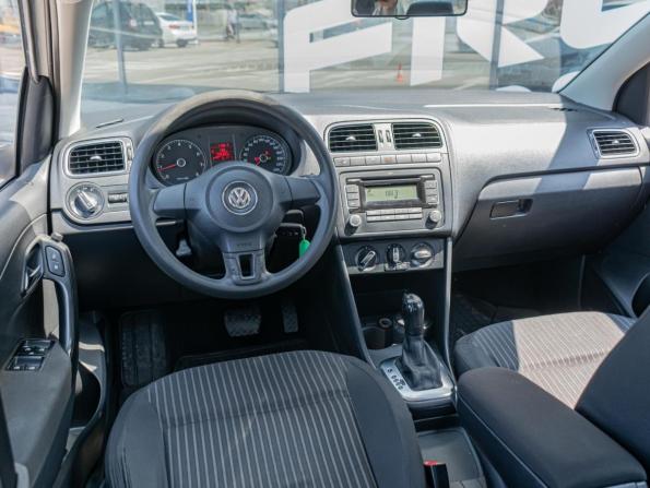 Volkswagen Polo V с пробегом 2011 года, цена 809 000 рублей, 200303 км, седан, Автокод Объявления