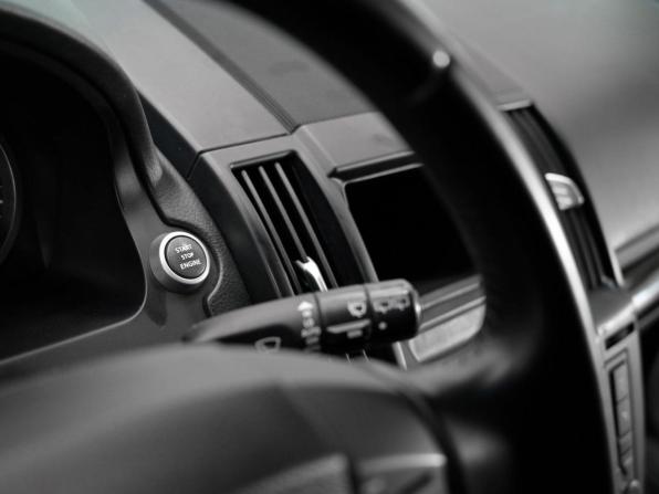 Land Rover Freelander II Рестайлинг с пробегом 2012 года, цена 1 019 000 рублей, 143453 км, внедорожник, Автокод Объявления