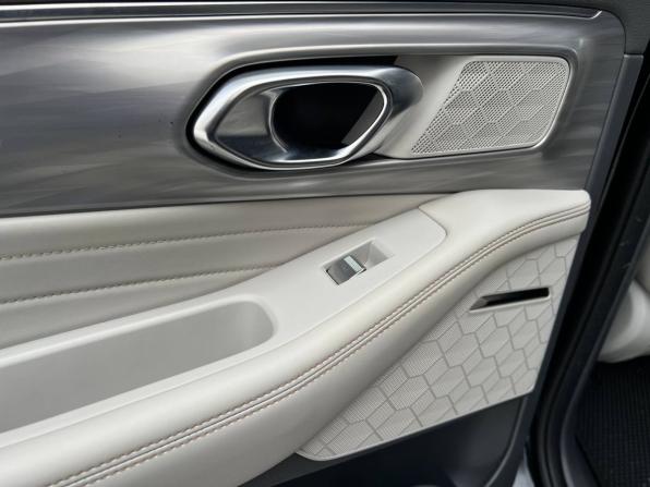 GAC GS8 II с пробегом 2023 года, цена 2 775 000 рублей, 93000 км, внедорожник, Автокод Объявления