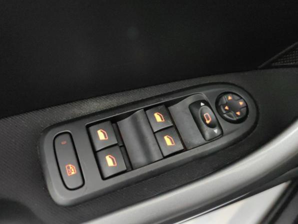 Peugeot 408 I с пробегом 2014 года, цена 584 000 рублей, 130000 км, седан, Автокод Объявления