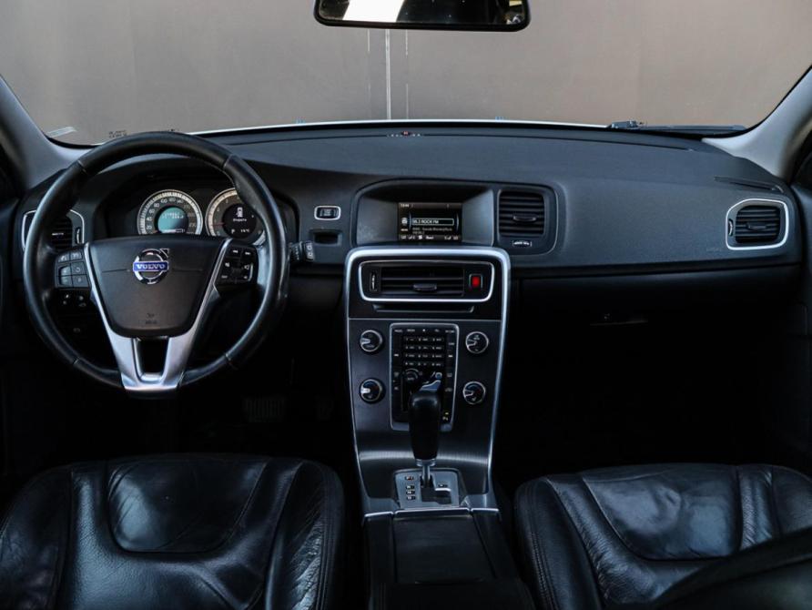 Volvo V60 I Москва  - изображение 9