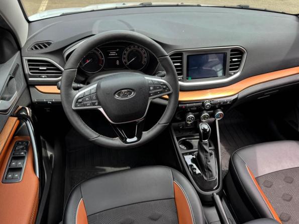 Lada (ВАЗ) Vesta I Рестайлинг (NG) с пробегом 2024 года, цена 1 879 000 рублей, 8806 км, универсал, Автокод Объявления