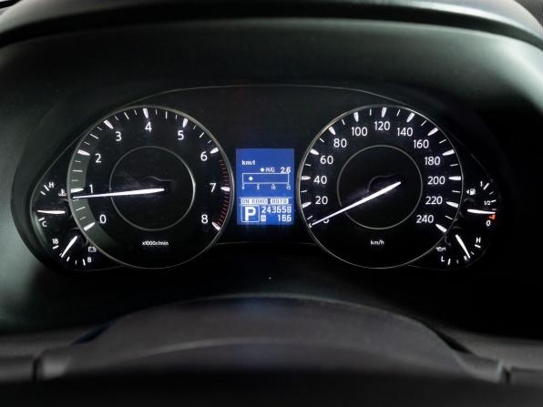 Nissan Patrol VI (Y62) с пробегом 2010 года, цена 1 995 000 рублей, 243700 км, внедорожник, Автокод Объявления