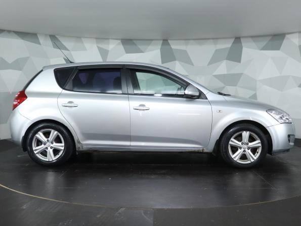 Kia Ceed I с пробегом 2008 года, цена 499 000 рублей, 246334 км, хэтчбек, Автокод Объявления
