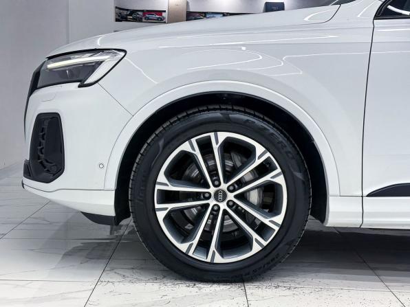 Audi Q7 II (4M) Рестайлинг 2 с пробегом 2024 года, цена 7 999 000 рублей, 31257 км, внедорожник, Автокод Объявления