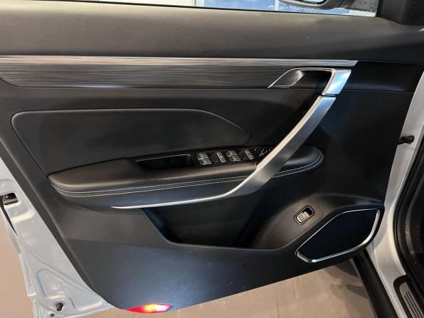Geely Atlas Pro с пробегом 2023 года, цена 2 095 000 рублей, 85355 км, внедорожник, Автокод Объявления