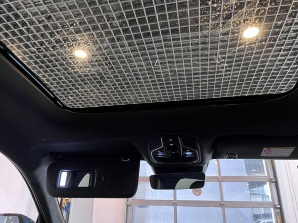 Geely Monjaro I с пробегом 2023 года, цена 3 150 000 рублей, 41121 км, внедорожник, Автокод Объявления