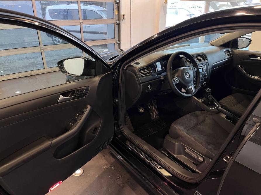 Volkswagen Jetta VI Чебоксары  - изображение 21
