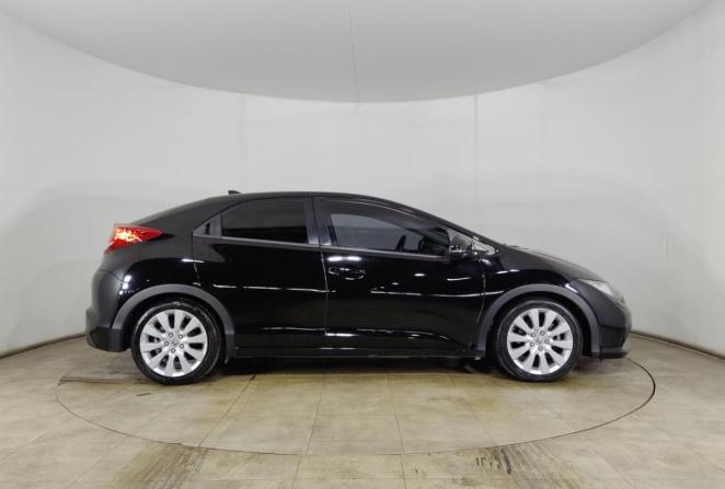 Honda Civic IX с пробегом 2012 года, цена 1 450 000 рублей, 155090 км, хэтчбек, Автокод Объявления