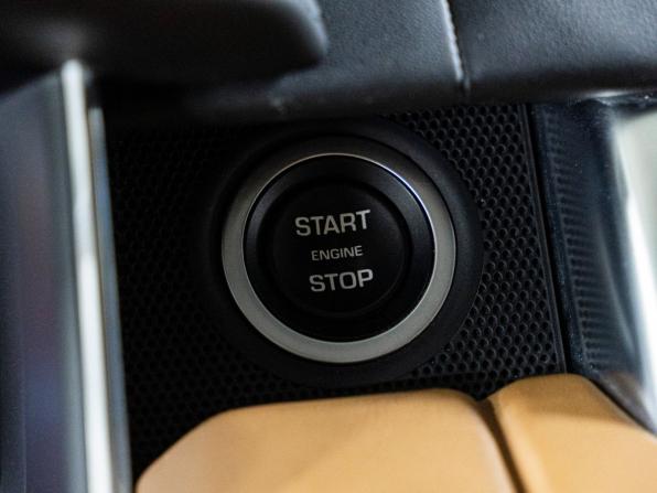 Land Rover Range Rover Sport II Рестайлинг с пробегом 2018 года, цена 6 589 000 рублей, 78208 км, внедорожник, Автокод Объявления