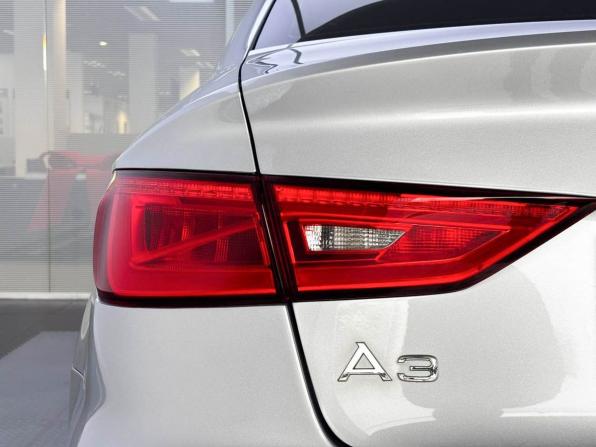 Audi A3 III (8V) с пробегом 2015 года, цена 1 575 000 рублей, 47556 км, седан, Автокод Объявления