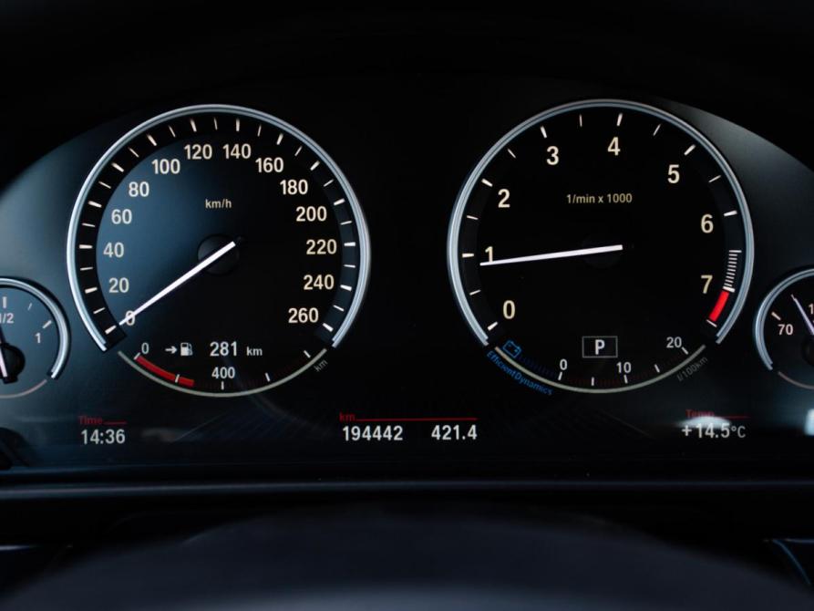 BMW 5 серии VI (F10/F11/F07) Рестайлинг Москва  - изображение 10