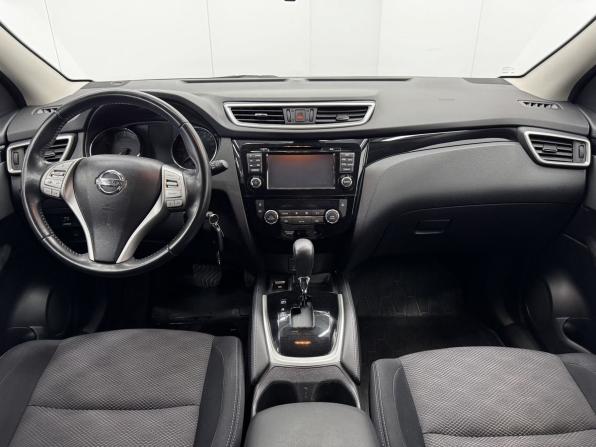 Nissan Qashqai II с пробегом 2018 года, цена 1 349 000 рублей, 155252 км, внедорожник, Автокод Объявления