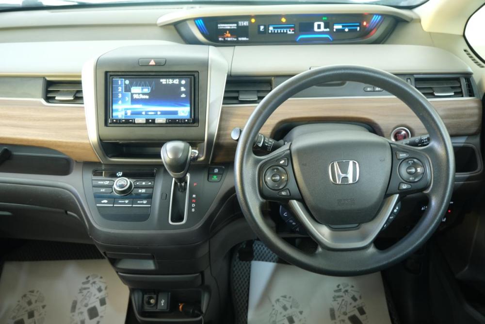 Honda Freed II Рестайлинг Омск  - изображение 12
