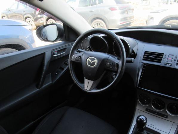 Mazda 3 II (BL) Рестайлинг с пробегом 2011 года, цена 660 000 рублей, 235163 км, седан, Автокод Объявления