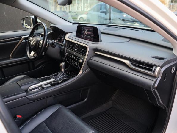Lexus RX IV Рестайлинг с пробегом 2020 года, цена 4 799 000 рублей, 73000 км, внедорожник, Автокод Объявления