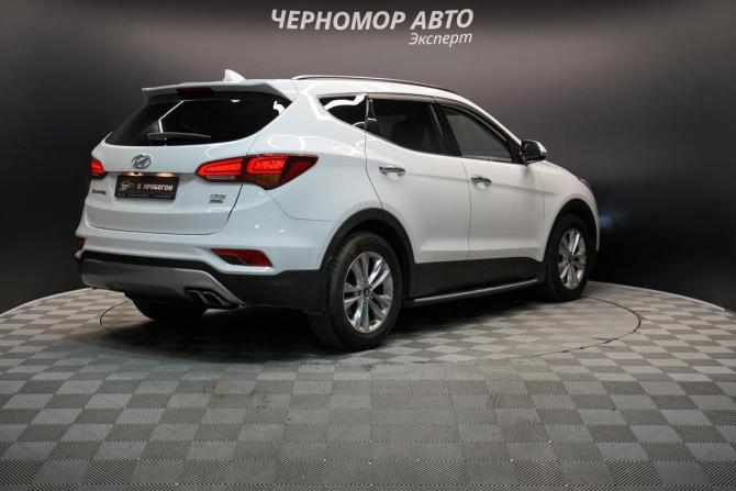 Hyundai Santa Fe III Рестайлинг с пробегом 2017 года, цена 2 794 000 рублей, 124000 км, внедорожник, Автокод Объявления