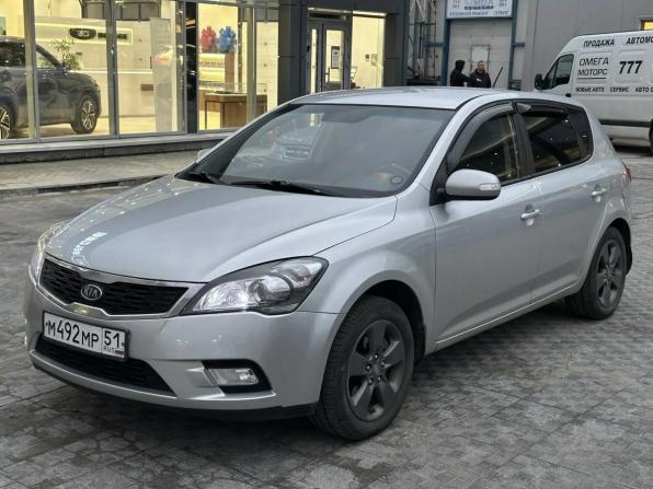 Kia Ceed I Рестайлинг с пробегом 2011 года, цена 699 000 рублей, 135000 км, хэтчбек, Автокод Объявления