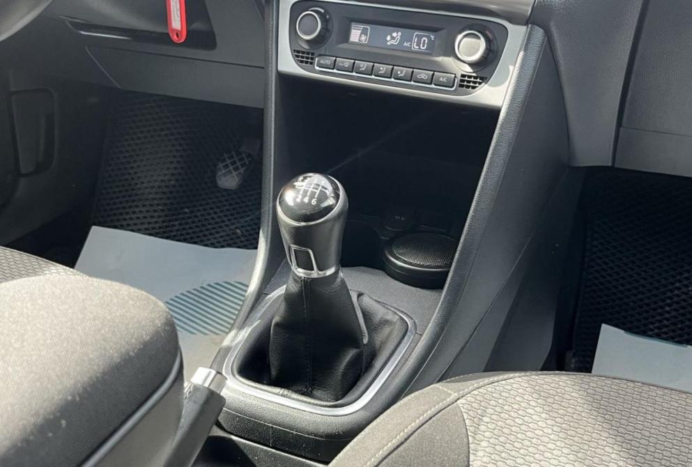Volkswagen Polo V Рестайлинг Владимир  - изображение 14