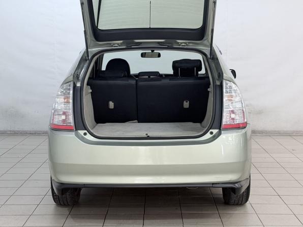 Toyota Prius II Рестайлинг (XW20) с пробегом 2008 года, цена 630 000 рублей, 230357 км, лифтбек, Автокод Объявления