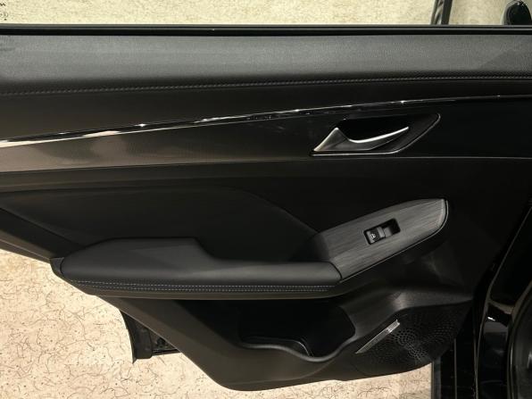 Haval Jolion I Рестайлинг с пробегом 2024 года, цена 1 799 000 рублей, 86484 км, внедорожник, Автокод Объявления