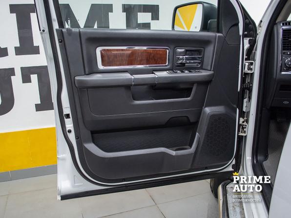 Dodge RAM IV (DS/DJ) с пробегом 2012 года, цена 3 199 000 рублей, 184000 км, offers.body_type.unknown, Автокод Объявления