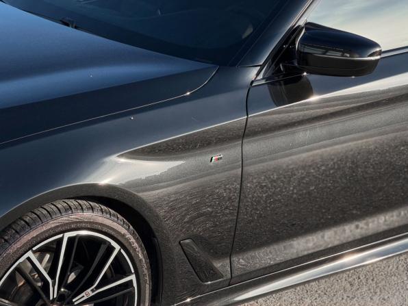BMW 5 серии VII (G30/G31/G38) с пробегом 2018 года, цена 2 599 000 рублей, 197500 км, седан, Автокод Объявления