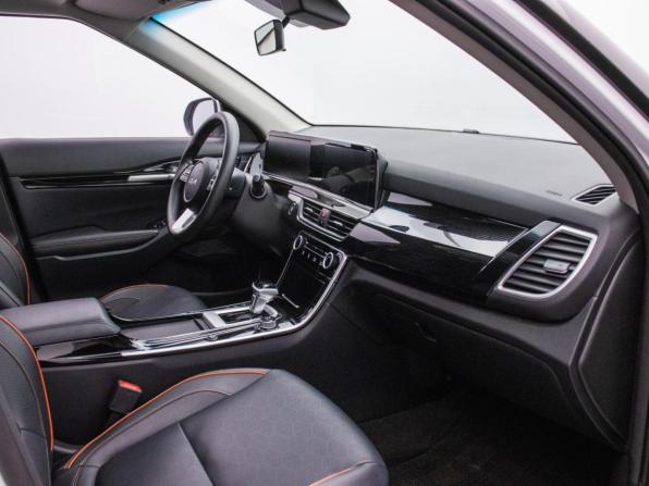 Kia Seltos I Рестайлинг с пробегом 2024 года, цена 2 370 000 рублей, 32000 км, внедорожник, Автокод Объявления