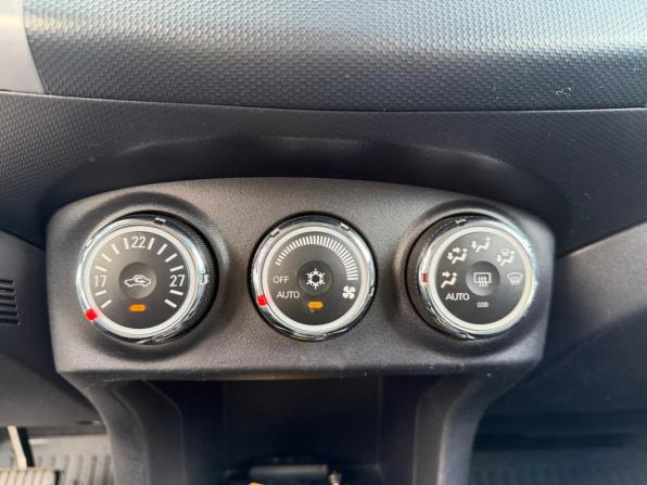 Mitsubishi Outlander II Рестайлинг с пробегом 2010 года, цена 1 250 000 рублей, 255243 км, внедорожник, Автокод Объявления