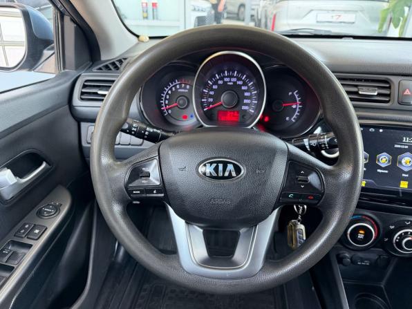 Kia Rio III с пробегом 2013 года, цена 870 000 рублей, 172500 км, седан, Автокод Объявления